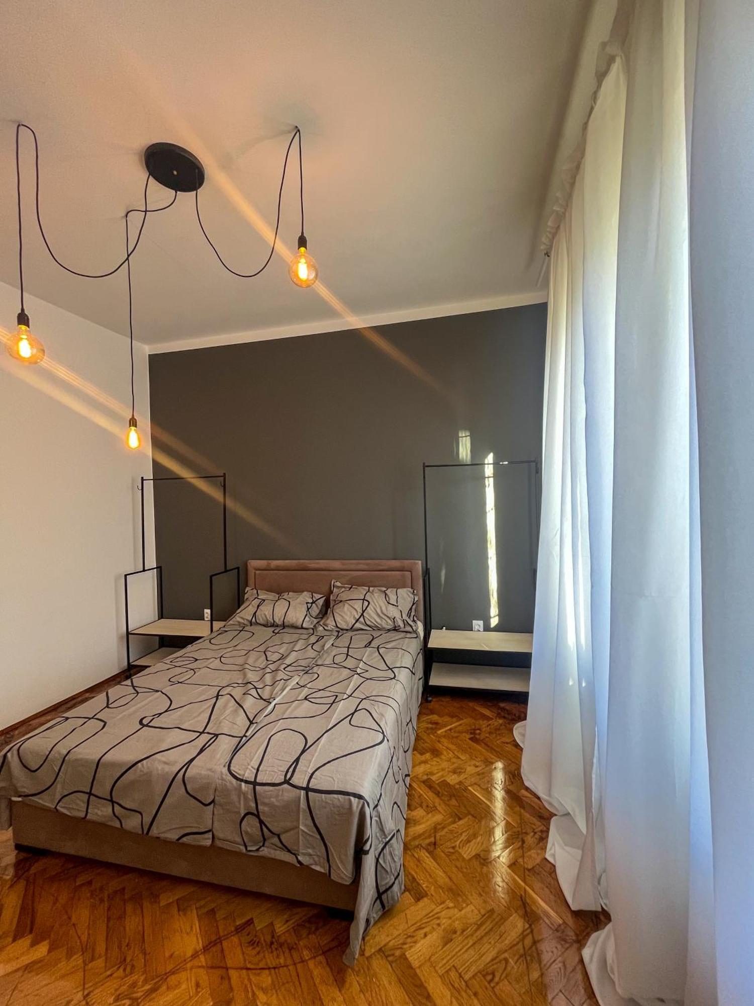 Two Bedroom Apartment Near Slavija Square Belgrado Exterior foto